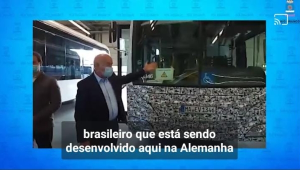 Bocalom visita fábrica da Mercedes na Alemanha e reafirma intenção de trazer ônibus elétricos para Rio Branco